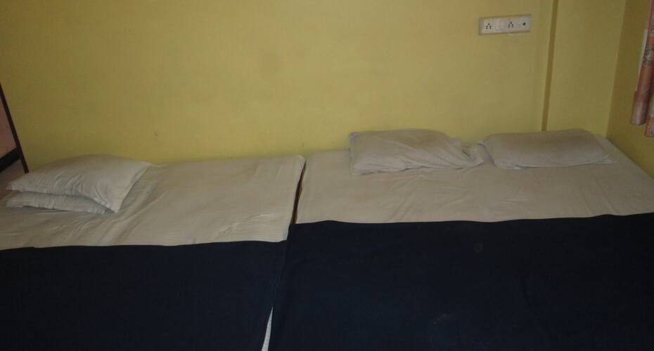 Hotel Sai Tirthroop, Shirdi 5
